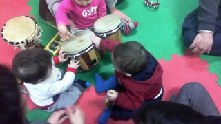 bimbi musicoterapia